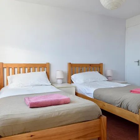 Holiday home Treverrion